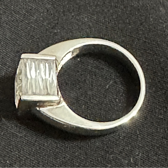 GET ENGAGED Bold Statement Modernist Square CZ & Silver Ring Size 7 - Picture 7 of 16